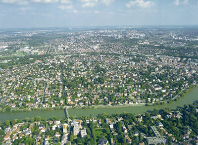 Bry-sur-Marne, vue du ciel